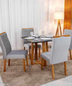 Mesa de Jantar Pedro 90×90 Vidro Preto/Base Madeira + 4 Cad. Lisboa Veludo Prata 514 Madeira Entregue Montada - Art Assento